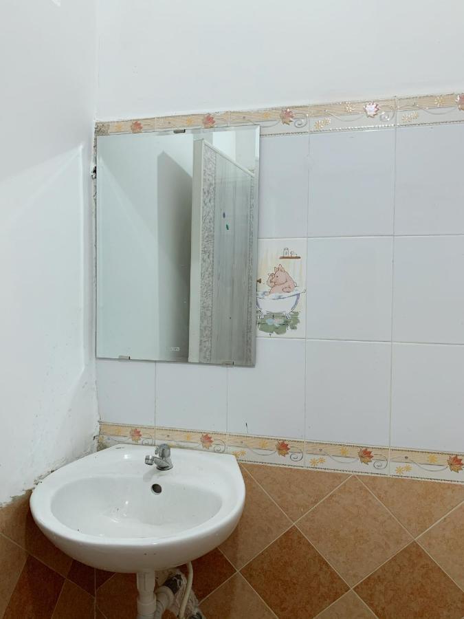 Bee Homestay Туихоа Экстерьер фото
